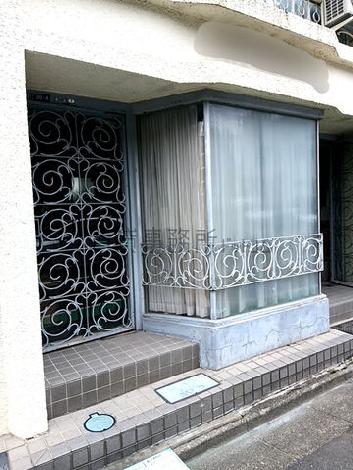 正面玄関