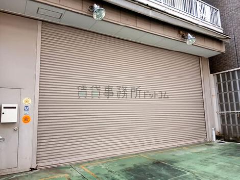 正面玄関