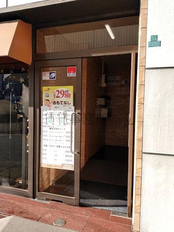 正面玄関