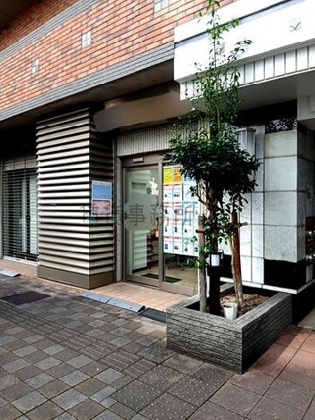 正面玄関