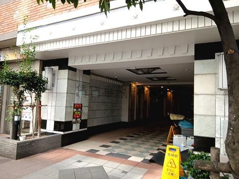 正面玄関