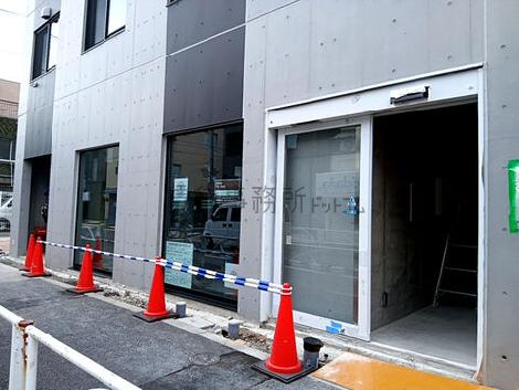 正面玄関