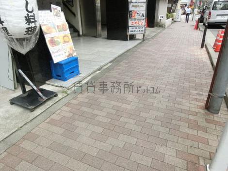 正面玄関