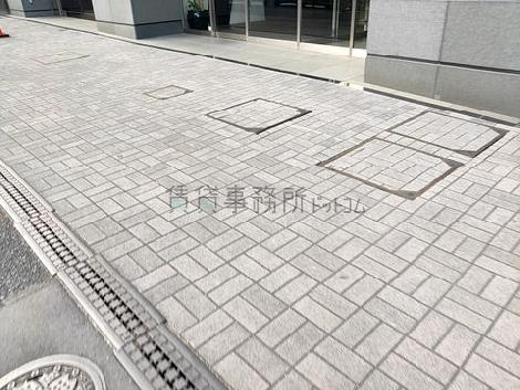 正面玄関