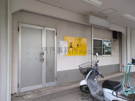 正面玄関