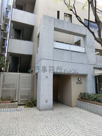 正面玄関