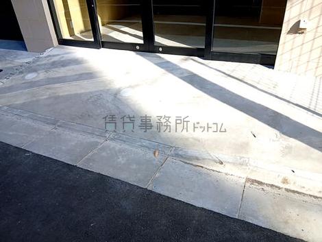 正面玄関