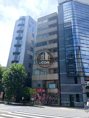 和円本社ビルの外観写真