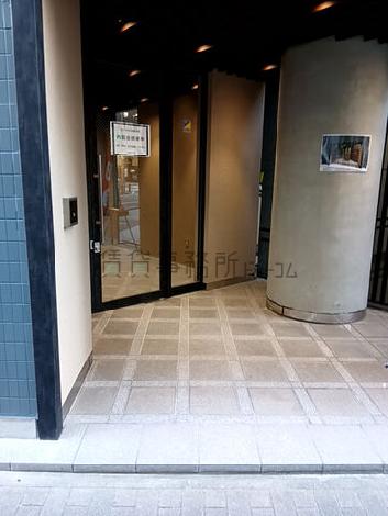 正面玄関