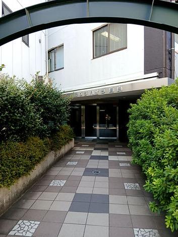 正面玄関