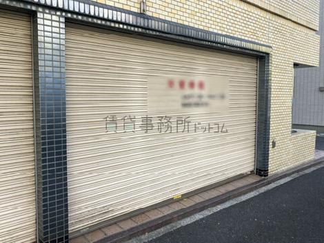 正面玄関