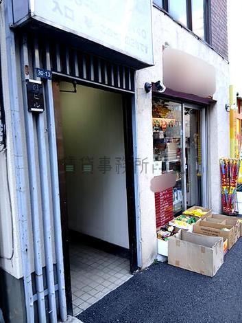 正面玄関