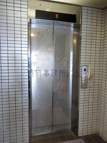 エレベーター