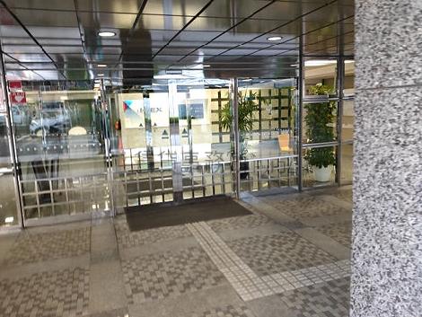正面玄関