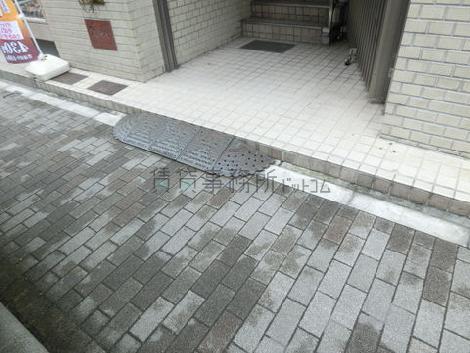 正面玄関
