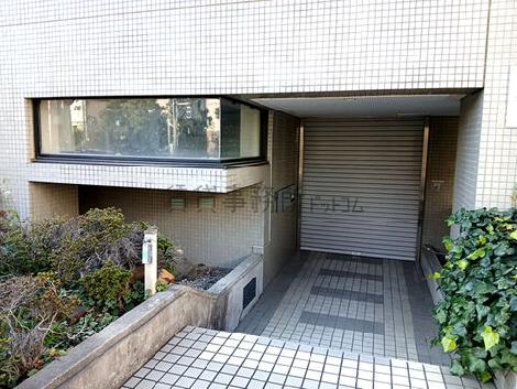 正面玄関