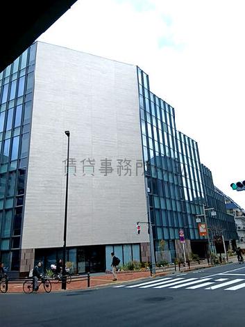 X-BASE SHIBUYAの外観写真