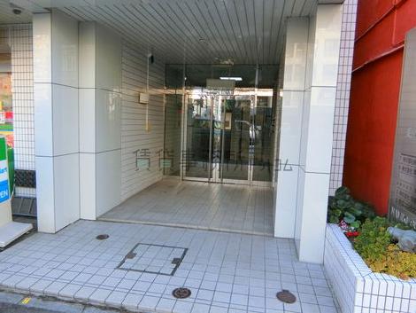 正面玄関