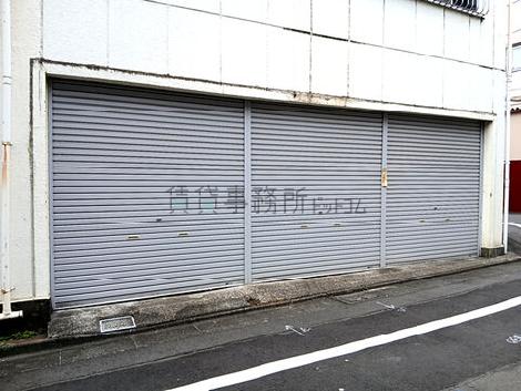 正面玄関