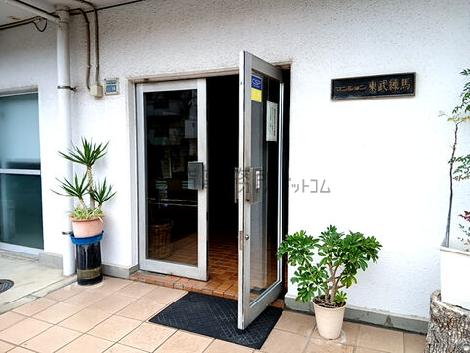 正面玄関