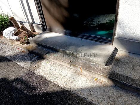 正面玄関