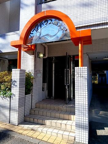 正面玄関
