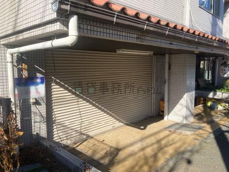 正面玄関