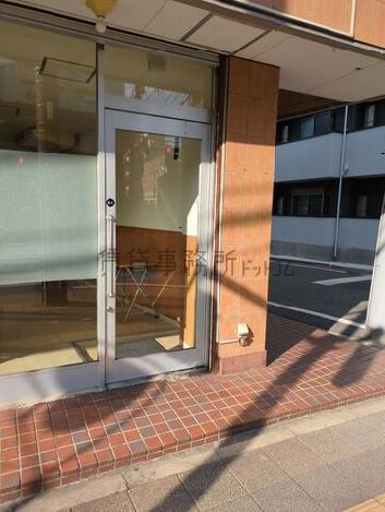 正面玄関