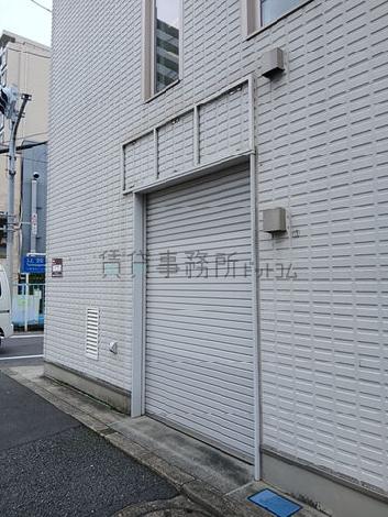 正面玄関