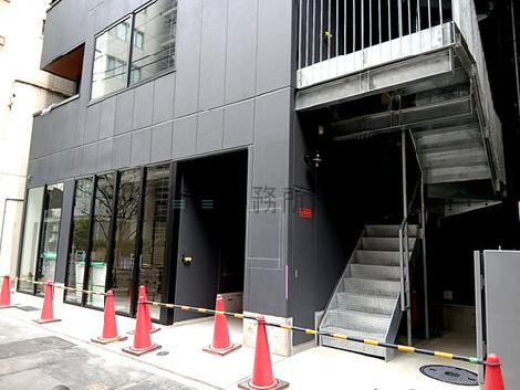 正面玄関