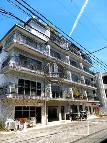 秀和北青山レジデンス 外観写真