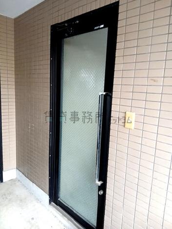 正面玄関