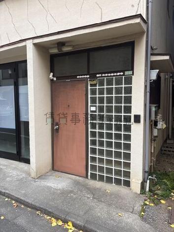 正面玄関