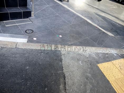正面玄関
