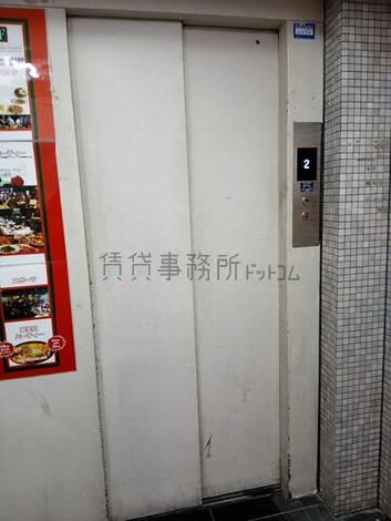 エレベーター