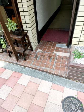 正面玄関