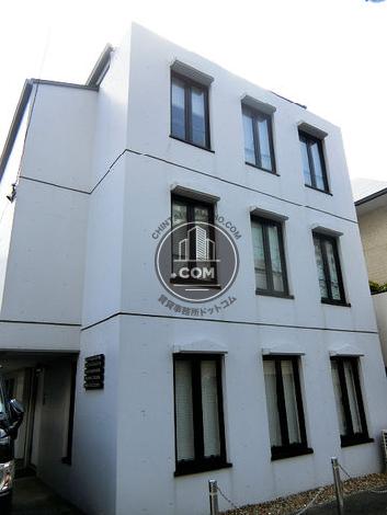 ロイクラトン左門町の外観写真