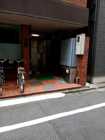 正面玄関