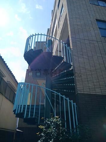 オフィス区画入口