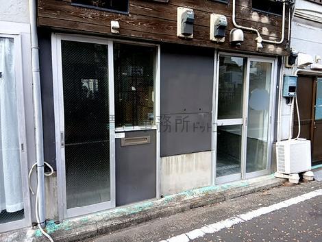 正面玄関