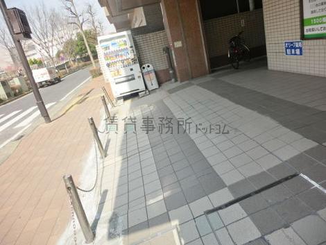 正面玄関