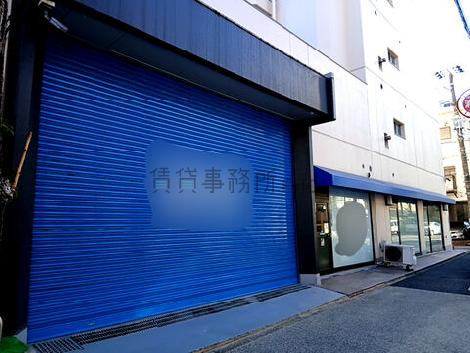 正面玄関