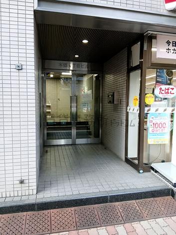 正面玄関