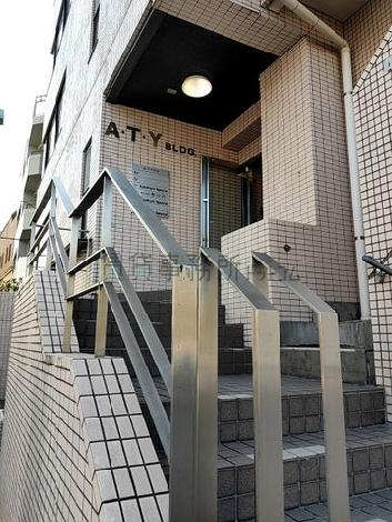 正面玄関