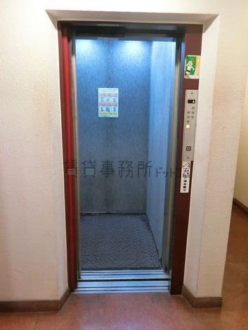 エレベーター