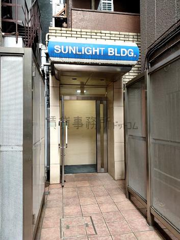 正面玄関
