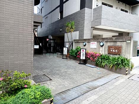 正面玄関