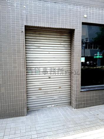 正面玄関