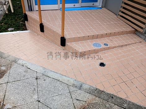 正面玄関