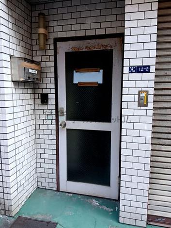 正面玄関
